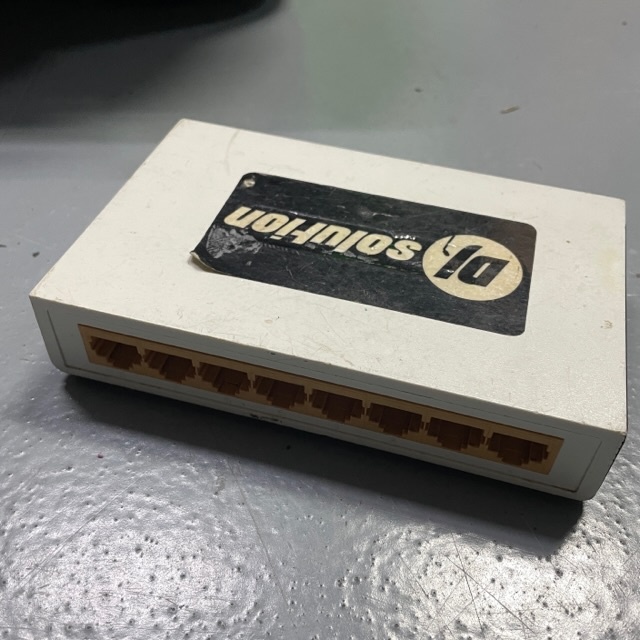 tp-link switch 8 puertos (alquiler)