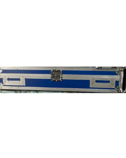 Flight Case Rígido de Gran Formato - Medidas: 103 cm x 54 cm x 30